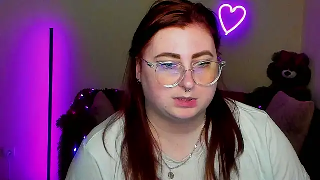 Alicia_love00 webcam