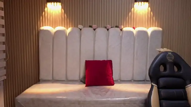 cute_angell_ (F teen) - boobs show