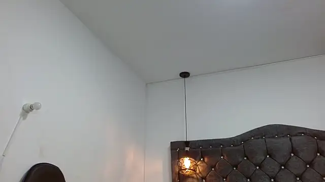 luka_big18 (M twink) - cum in public