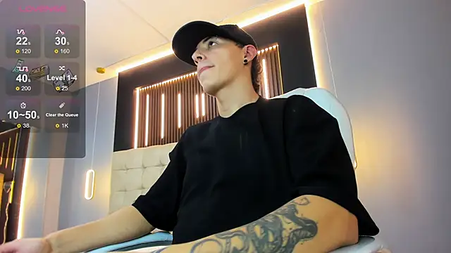 lobo_17_ (M young) - big load of milk