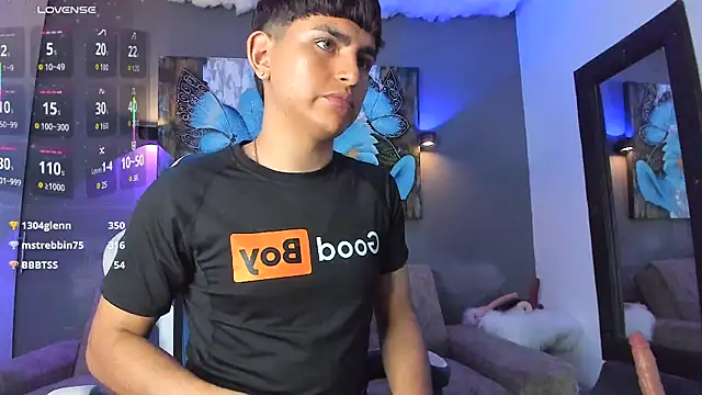 lyam_ap (G twink) - ride a dildo