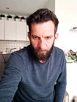 michel_huge (Ask my age) - Make me naked