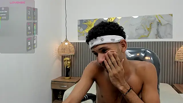 jdwhite18 (M twink) - my rich milk in their mouths