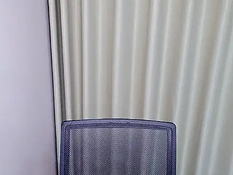 m888ao (M twink) - 玩弄乳头一分钟