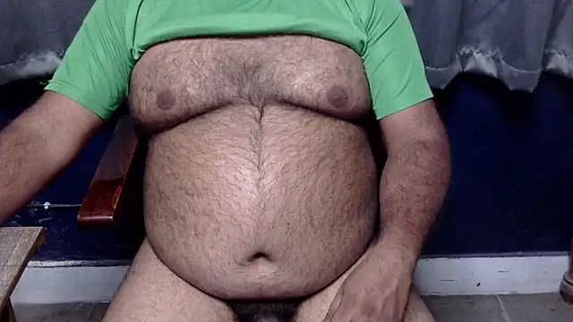 hairysubcub_70 - Hairysubcub_70's free webcam - UK Sex Cams