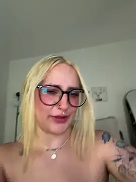 Megan_lu2 webcam