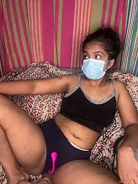 Webcam Model (SukiyamaAsia)  is live.Free join now!