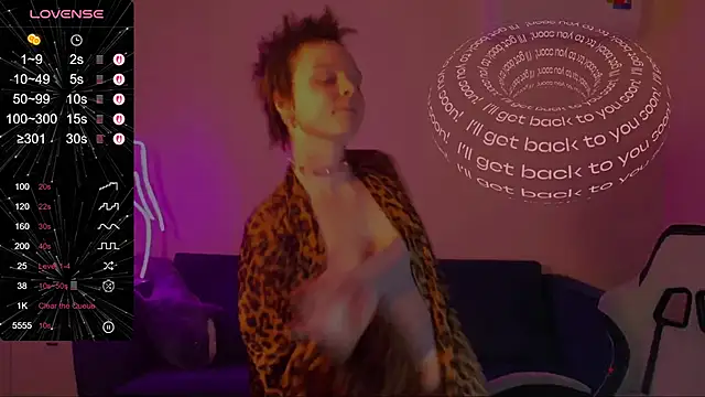 liquid0fluid0 - Liquid0fluid0's free webcam - UK Sex Cams