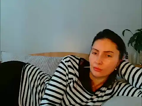Irina9793 webcam