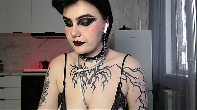 IntrigueYourDay webcam