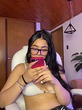 Violetta_pinkk1 webcam