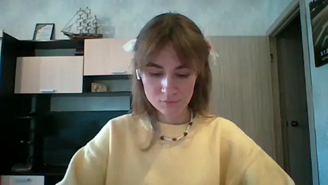 ElenoreHolguin live sex cam