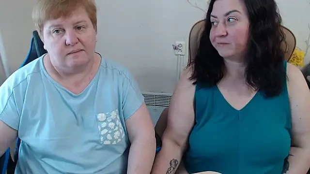 lindy-jeanie - Lindy-Jeanie's free webcam - UK Sex Cams