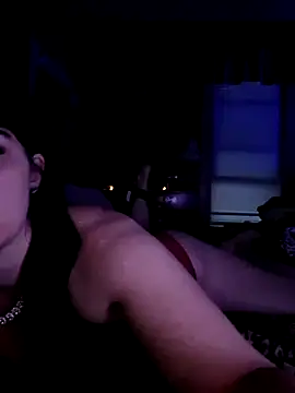 Webcam Model (Mijaaaa12121)  is live.Free join now!