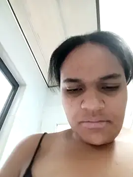 sexybronwlatin webcam