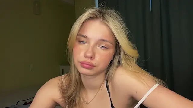 earthastinett - EarthaStinett's free webcam - UK Sex Cams