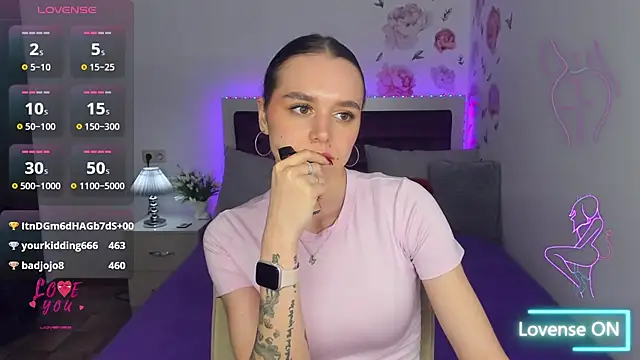 EmelyMason webcam