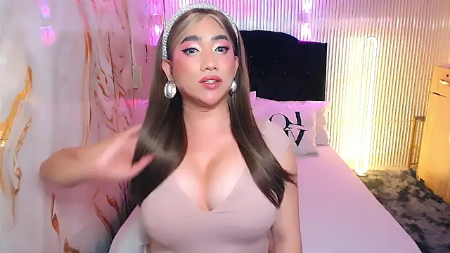 SelfsuckmyBigBanna webcam