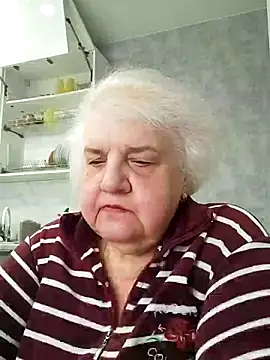 Webcam Model (HapinessLovee)  is live.Free join now!