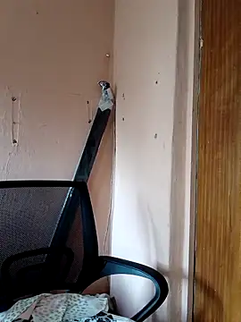 indianstrawberrylips4u webcam