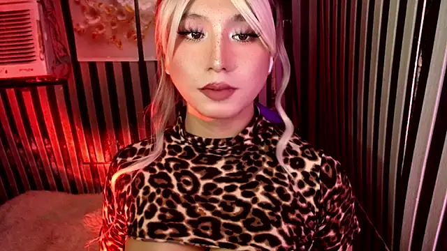 HoresCOCKLUCY Live Webcam on Stripchat