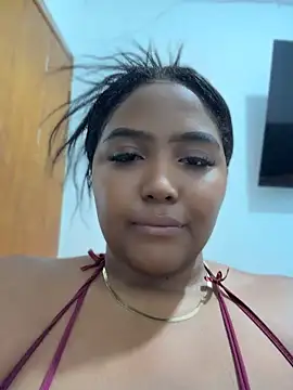 DaniXxx1 live sex cam