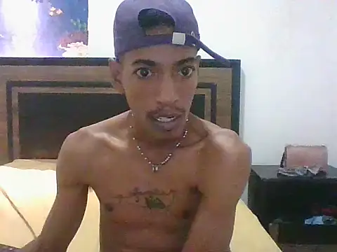 AlbertBigCock webcam