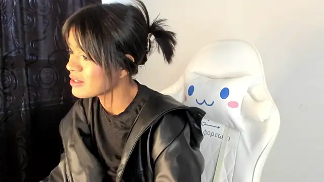 meganthompsonn22 webcam