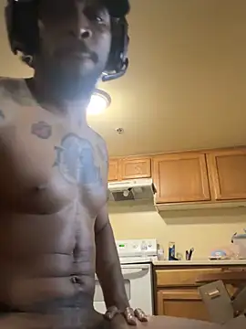 thefreakscomeoutatnight