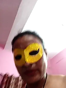 Webcam Model (Gullapi) is live