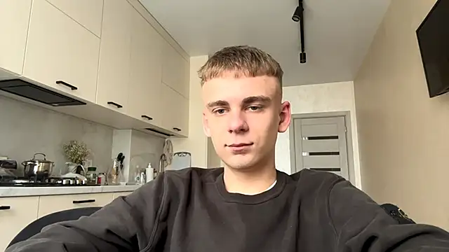 solofury (M twink) - Buy car