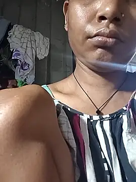 sweet-runi - Sweet-runi's free webcam - UK Sex Cams