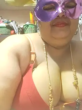 tamilthanushri webcam