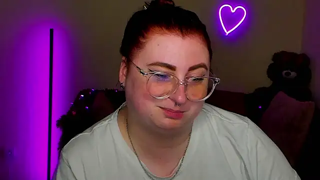 Alicia_love00 webcam