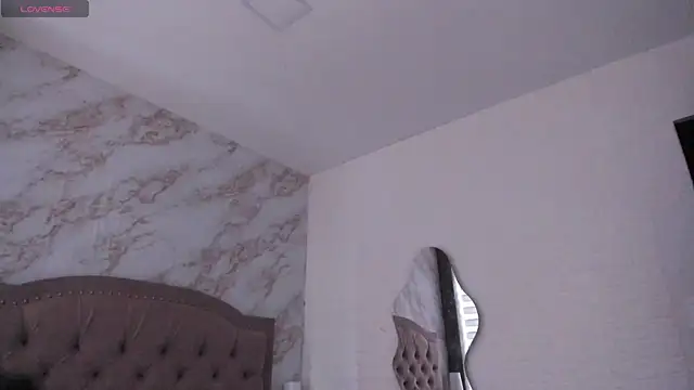 daphne_walton webcam