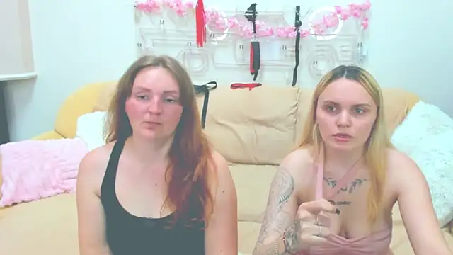 MagicEyess live sex cam