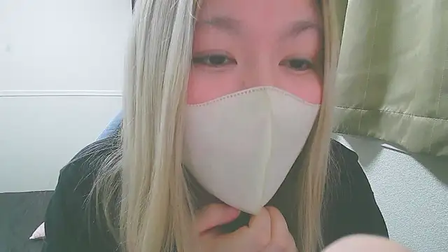 Remi_official webcam