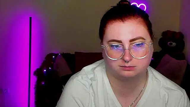 Alicia_love00 webcam