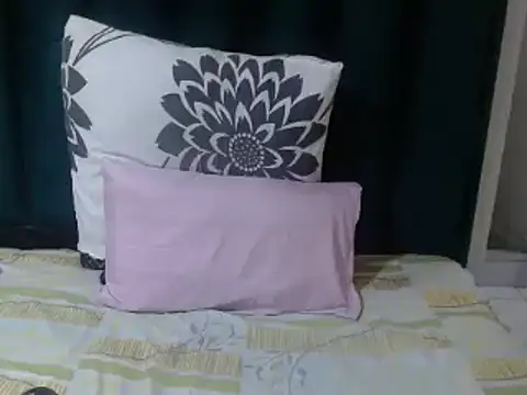 CaramelMelons78 webcam