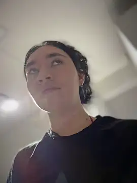 sophie_ls - Sophie_LS's free webcam - UK Sex Cams