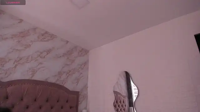 daphne_walton webcam