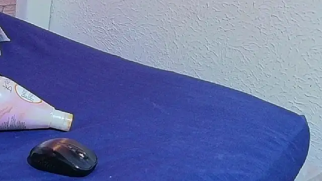 nextdoor_fantasy1 webcam