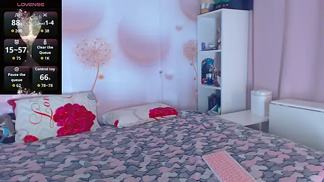 mooncandygirl webcam