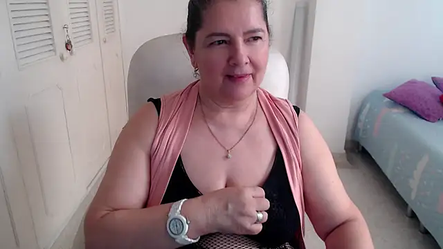 leonela_69 webcam