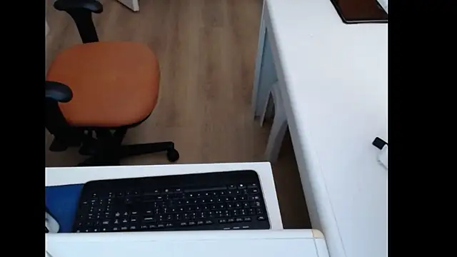 dutchpornking Live Webcam on Stripchat