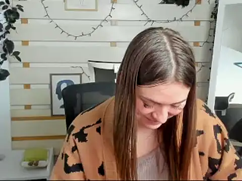 Josephine_Kiss webcam