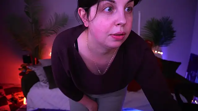 MirandaWong live sex cam