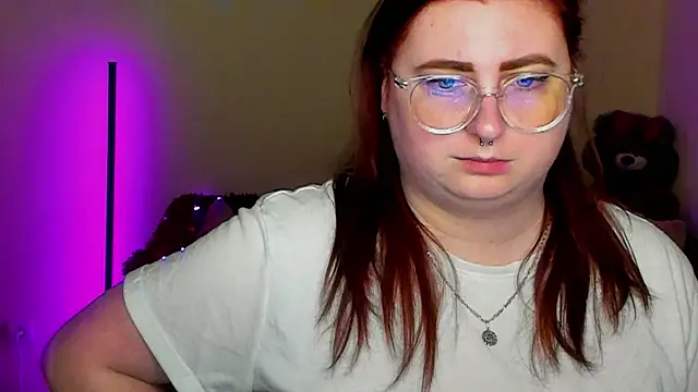 Alicia_love00 webcam