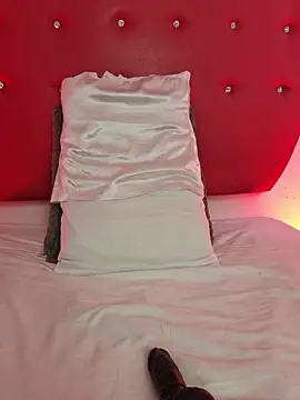 nicolette_rock webcam