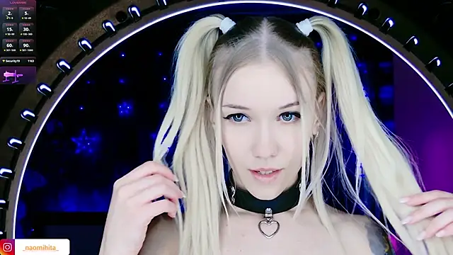 NaomiHita live sex cam